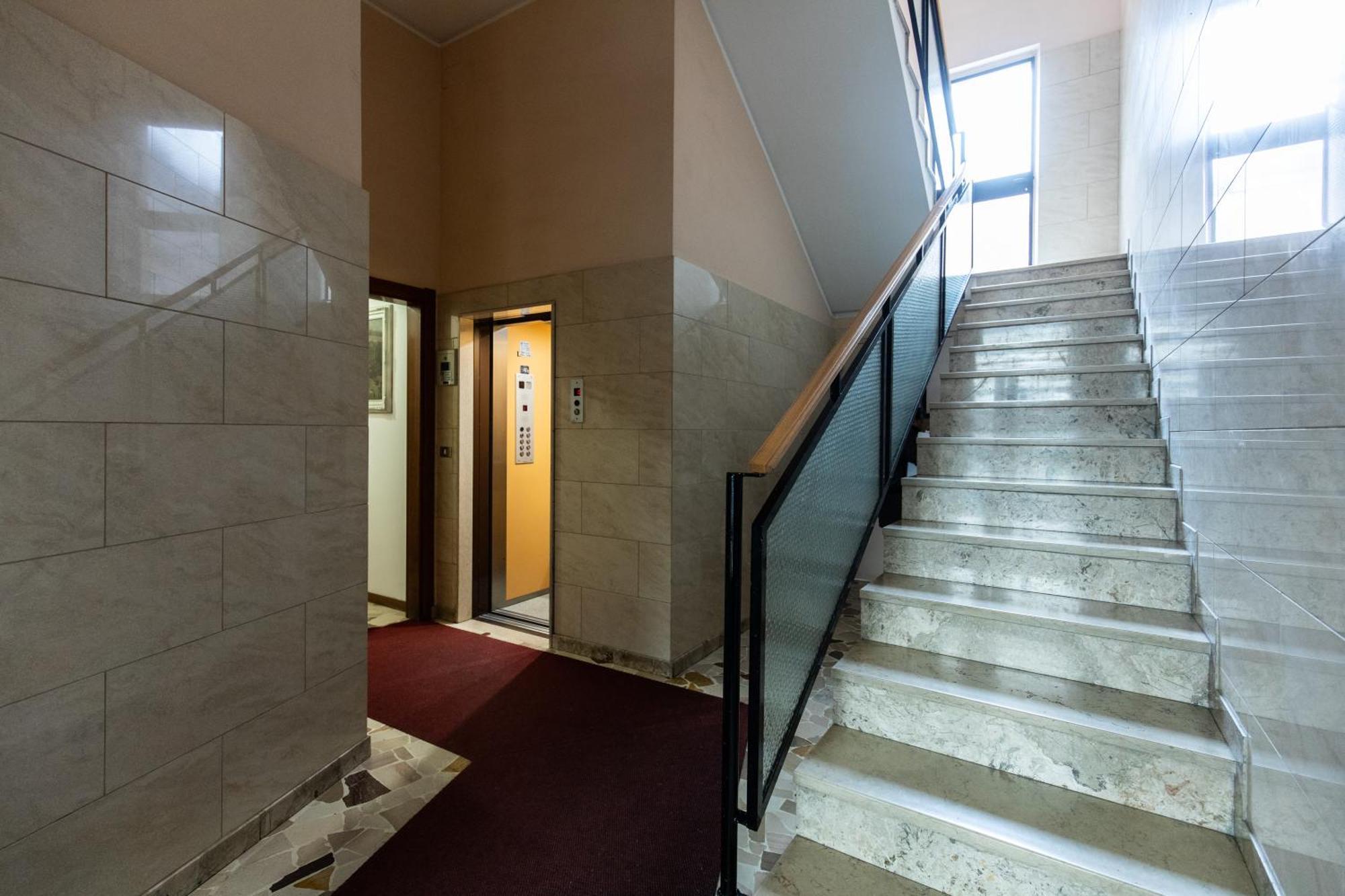 Ermes Apartment Milano Esterno foto